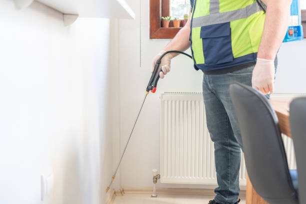Best Best Pest Control Companies  in Painesville, OH